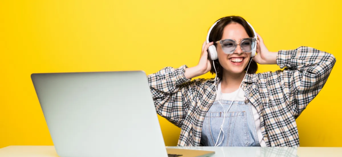 How the Best AI Voice Generator Can Help You Thrive on YouTube