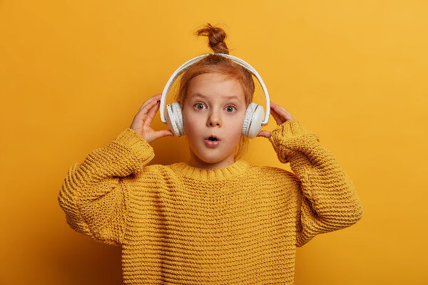 Revoicer AI text to speech illustration